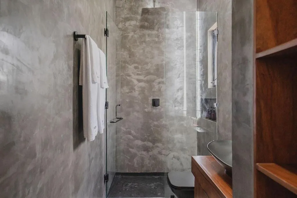 Villa Niburu A House Vacation That Everyone Will Remember Tulum Mexiko